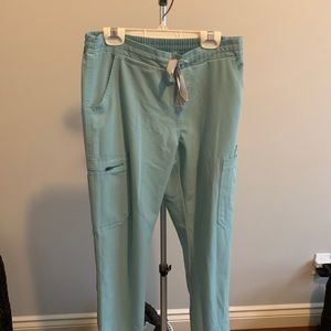 Figs yola scrub pant